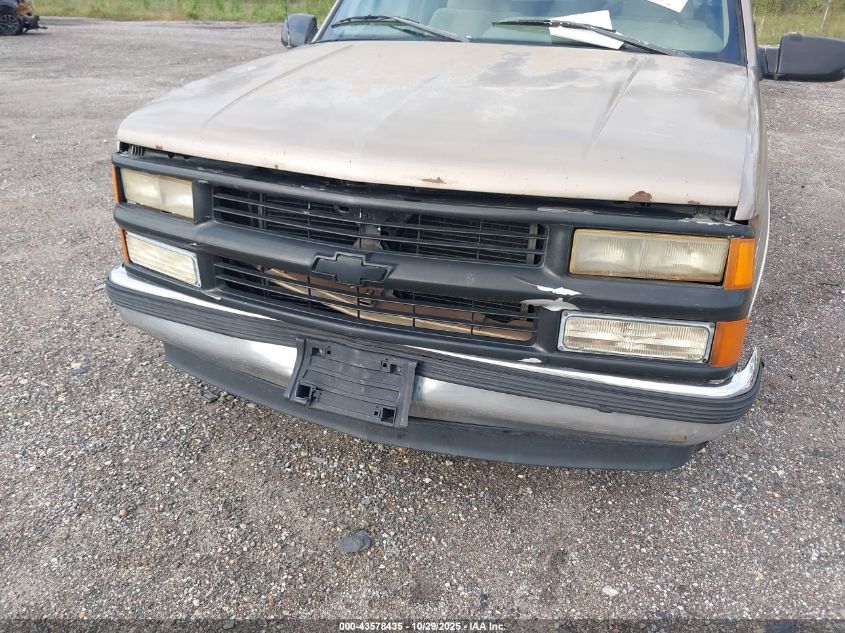 1996 Chevrolet Gmt-400 C1500 VIN: 2GCEC19MXT1108899 Lot: 43578435