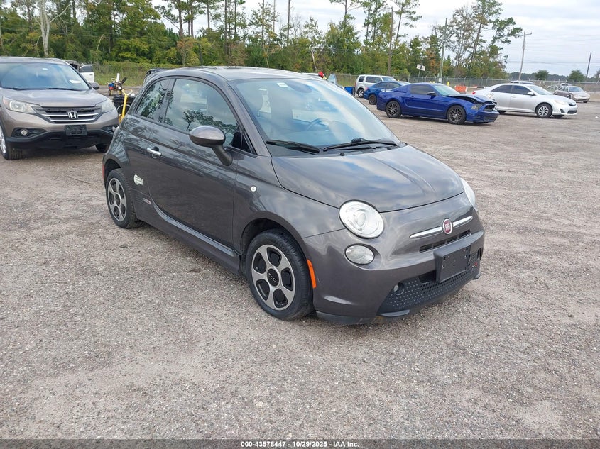 2014 FIAT 500E BATTERY ELECTRIC - 3C3CFFGE0ET294675