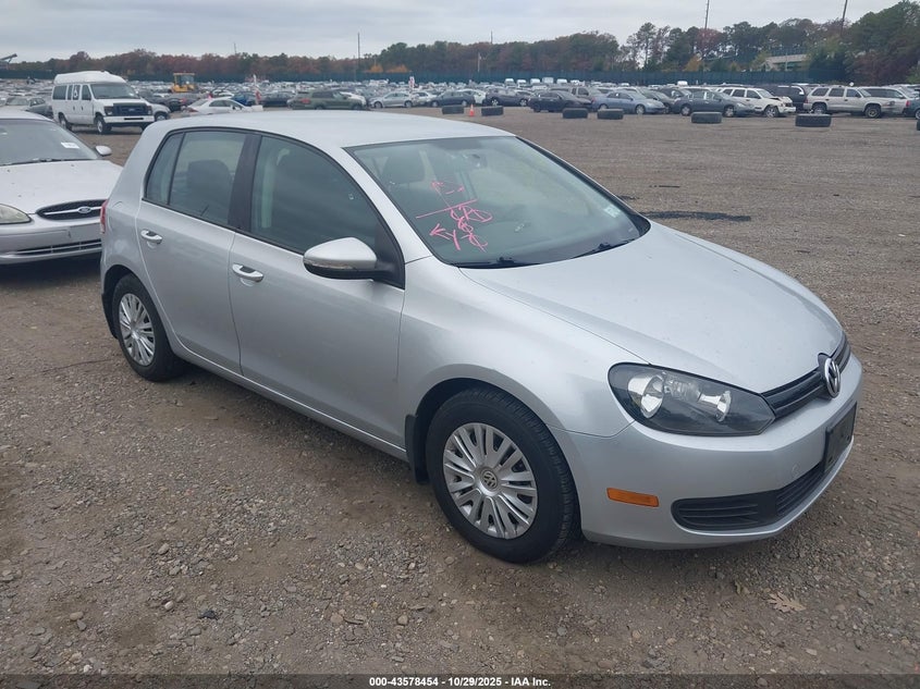 VOLKSWAGEN GOLF 2.5L 4-DOOR