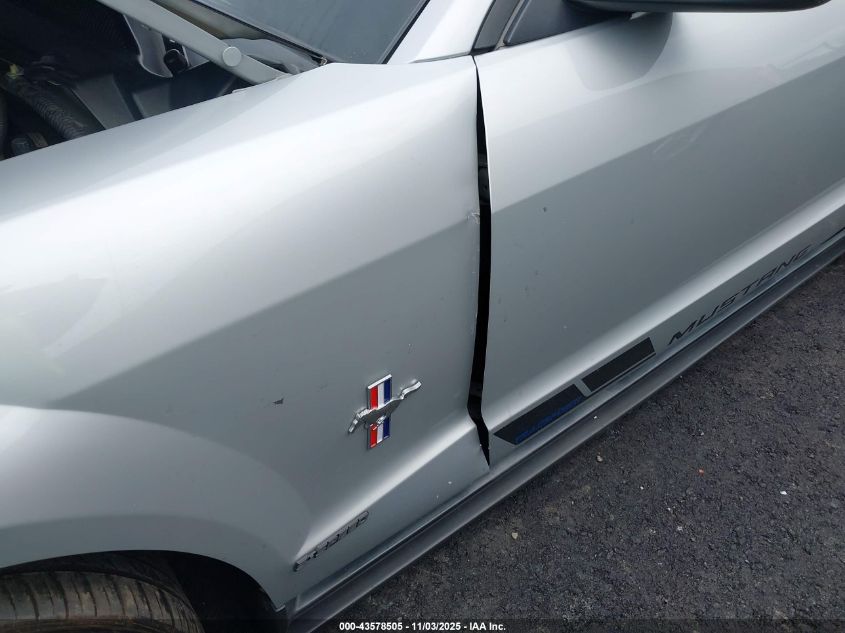 2007 Ford Mustang V6 Deluxe/V6 Premium VIN: 1ZVFT80N475287722 Lot: 43578505