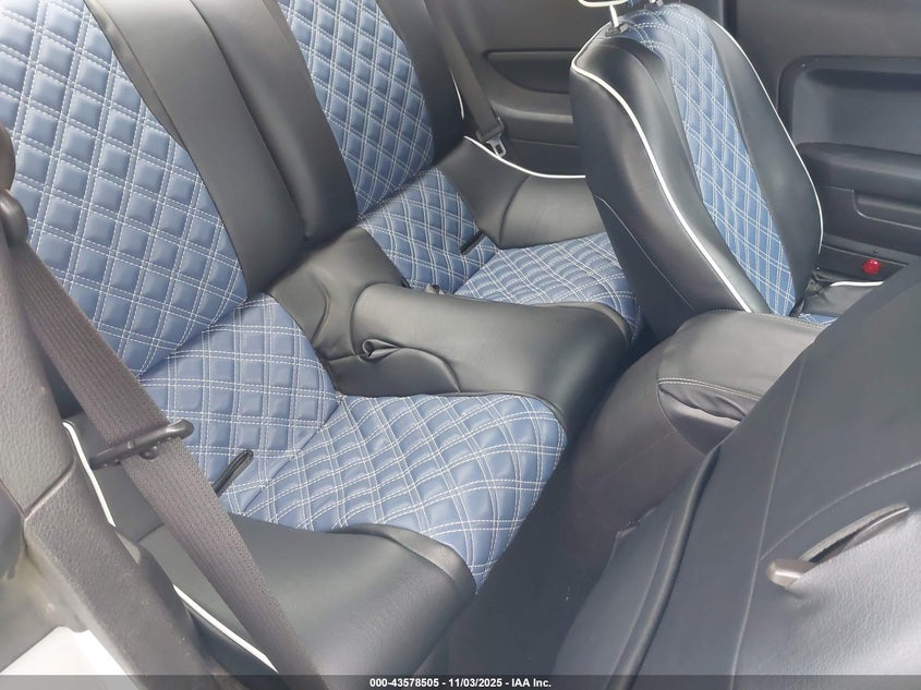 2007 Ford Mustang V6 Deluxe/V6 Premium VIN: 1ZVFT80N475287722 Lot: 43578505