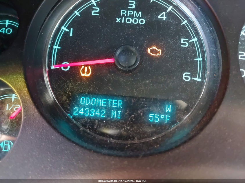 2011 Chevrolet Tahoe Lt VIN: 1GNSKBE04BR107128 Lot: 43578513