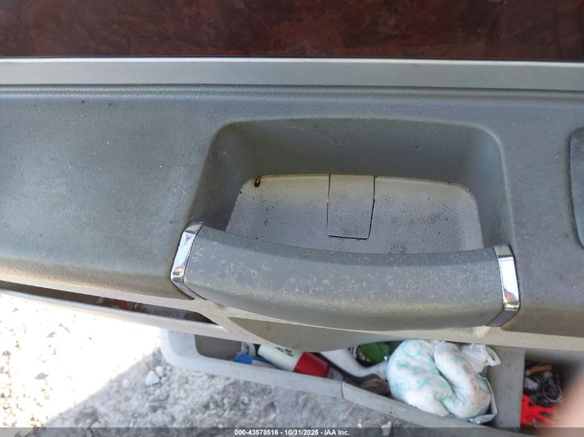 2010 Chrysler Town & Country Touring VIN: 2A4RR5D15AR337987 Lot: 43578516