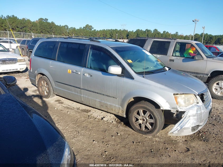 2A4RR5D15AR337987 2010 CHRYSLER TOWN & COUNTRY photo no. 12