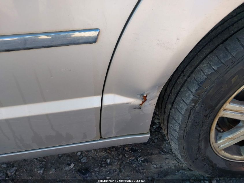 2010 Chrysler Town & Country Touring VIN: 2A4RR5D15AR337987 Lot: 43578516