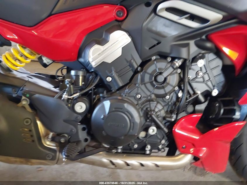 2024 Ducati Diavel V4 VIN: ZDMGAR1W4RB002908 Lot: 43578546