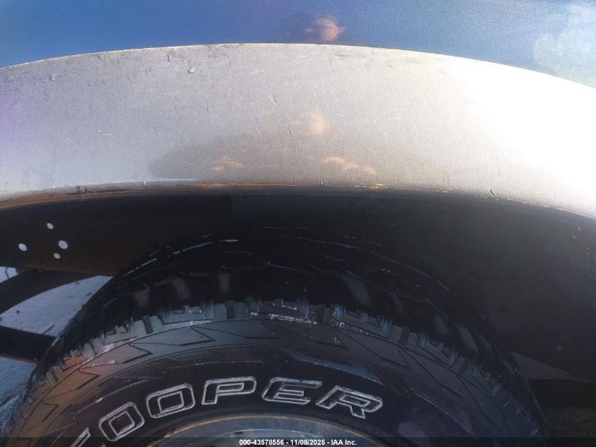 1999 Ford Explorer Sport VIN: 1FMYU22E5XUC61957 Lot: 43578556