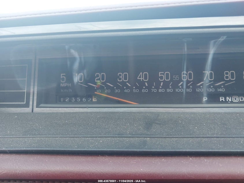 1990 Oldsmobile Delta 88 Royale Brougham VIN: 1G3HY14C6LH353404 Lot: 43578581