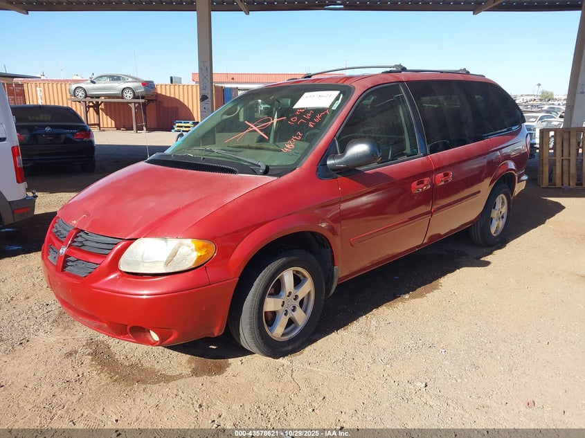 2D4GP44L25R482282 2005 DODGE CARAVAN photo no. 2
