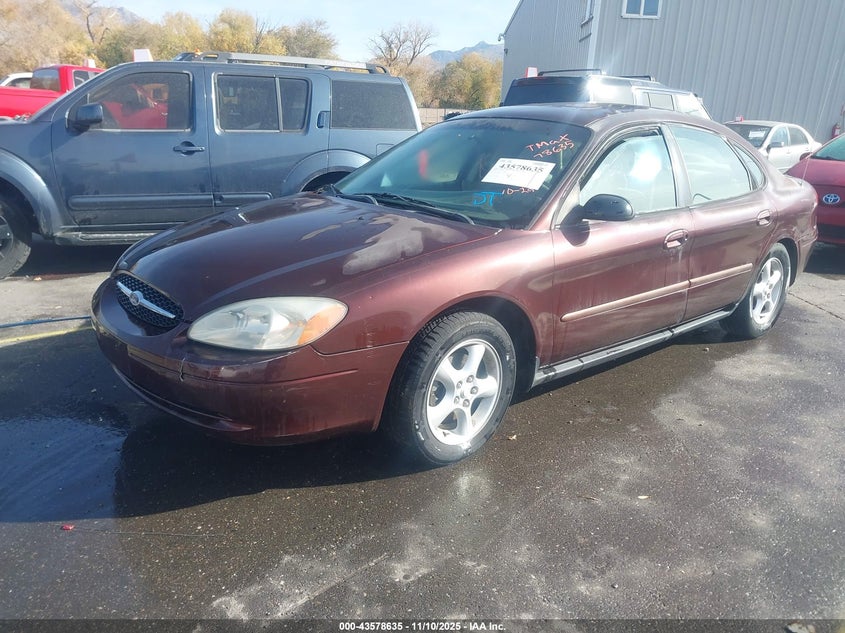 1FAFP53U61A112062 2001 FORD TAURUS photo no. 2
