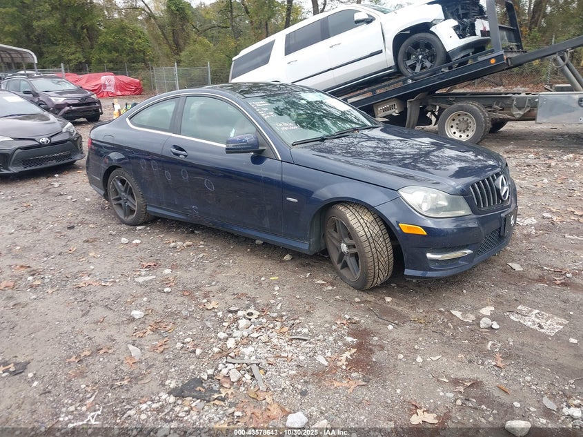 MERCEDES-BENZ C-CLASS SPORT