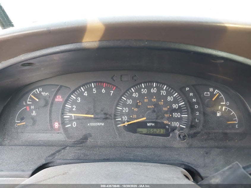 5TBBT4819YS035982 2000 TOYOTA TUNDRA photo no. 7