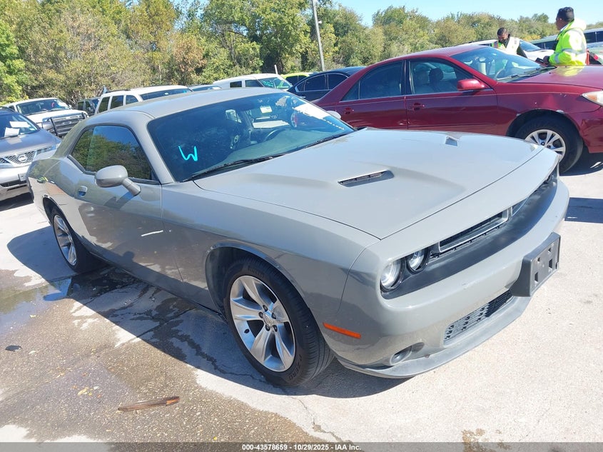 DODGE CHALLENGER SXT
