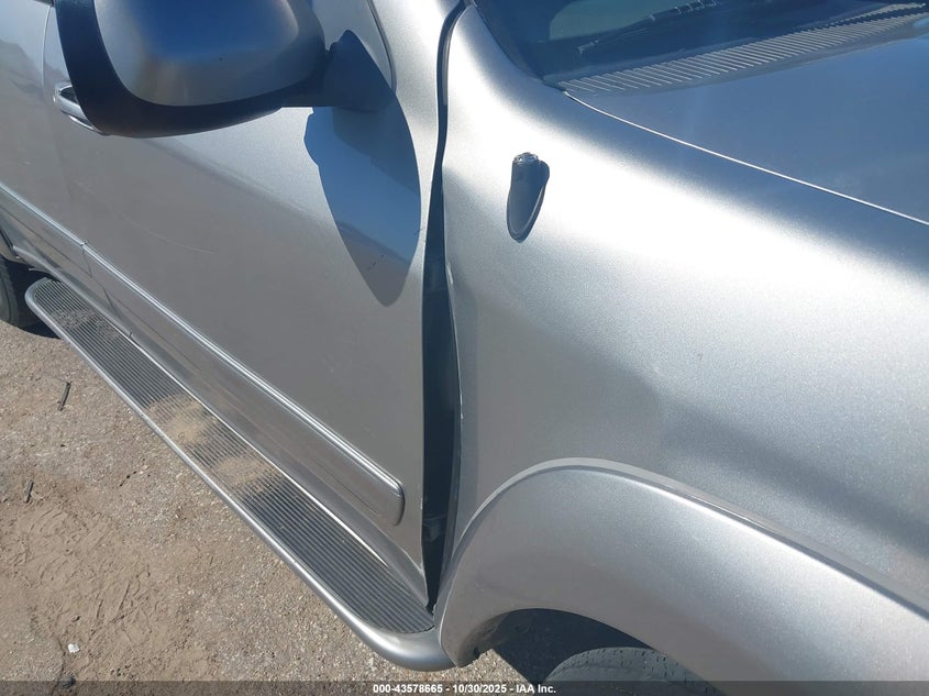 2004 Toyota Sequoia Sr5 V8 VIN: 5TDZT34AX4S230974 Lot: 43578665