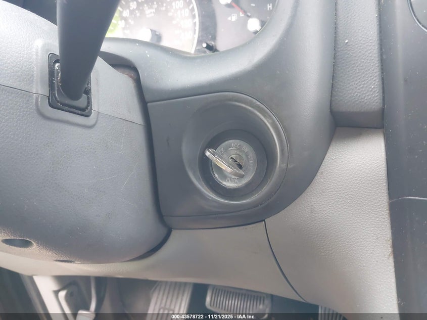 2010 Kia Sedona Lx VIN: KNDMG4C39A6325027 Lot: 43578722