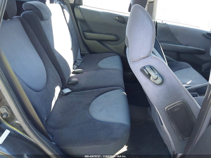 JHMGD38458S058163 2008 HONDA FIT photo no. 8