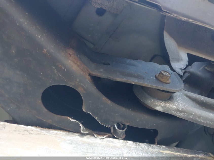 2006 Mercury Grand Marquis Ls VIN: 2MEFM75W96X619046 Lot: 43578747