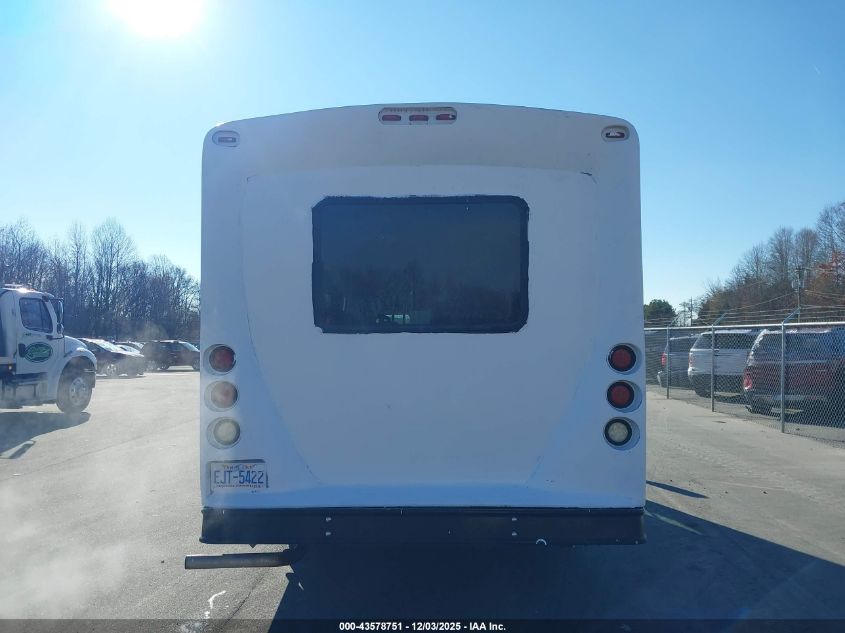 2015 Ford E-350 Cutaway VIN: 1FDEE3FS9FDA03204 Lot: 43578751