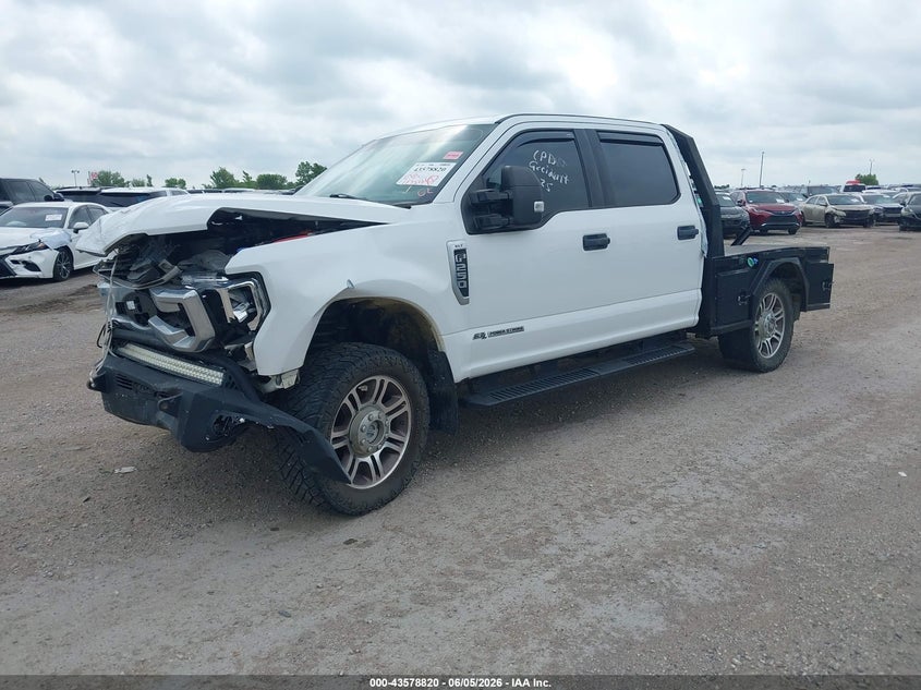 2021 FORD F-250 auction photo 2