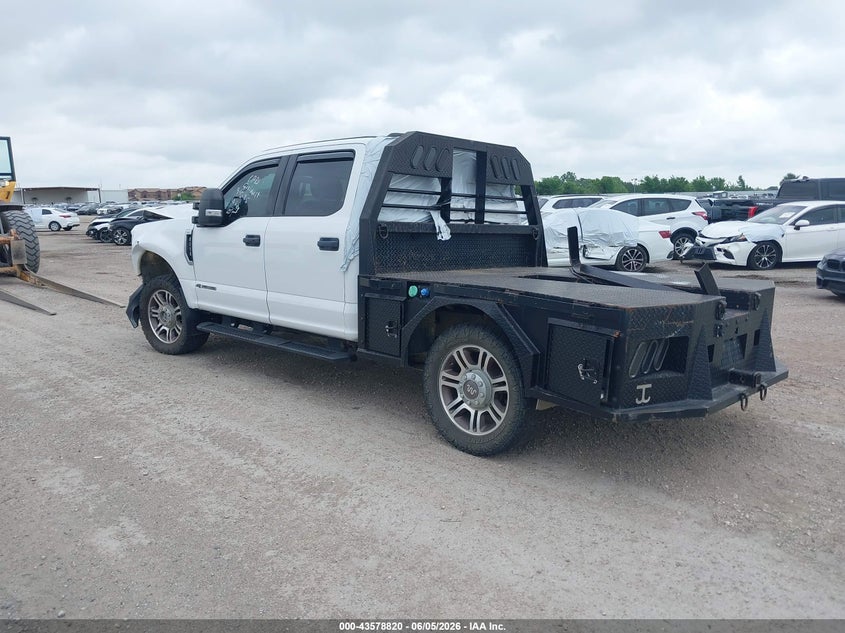 2021 FORD F-250 auction photo 3