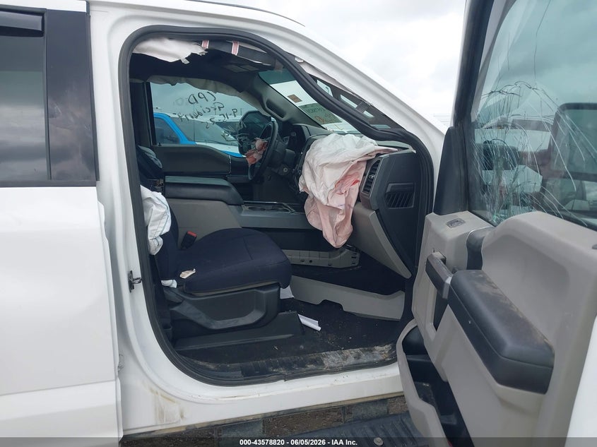 2021 FORD F-250 auction photo 5