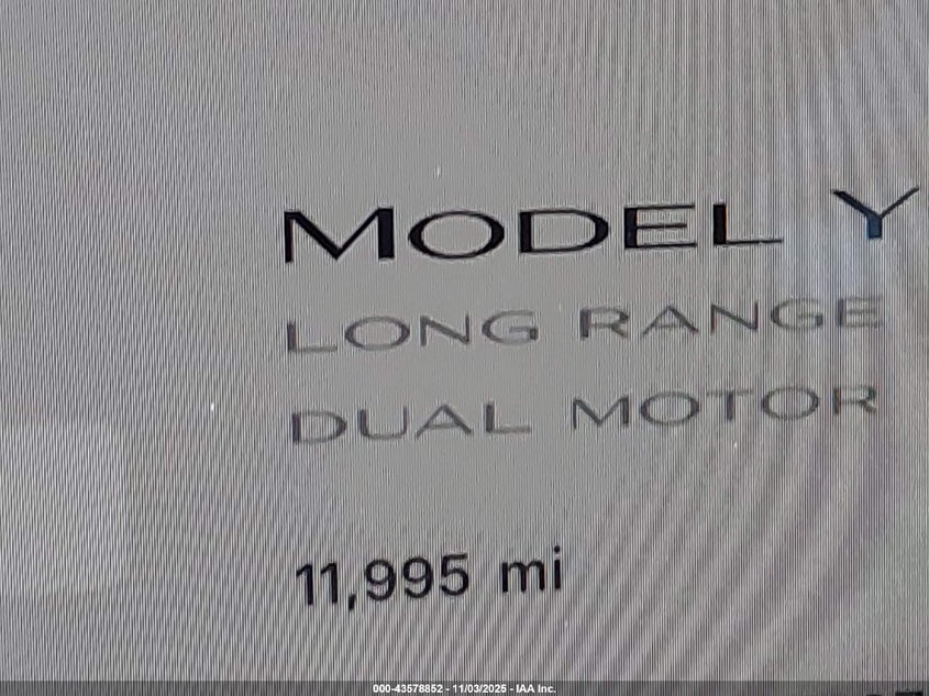 2025 Tesla Model Y Long Range Dual Motor All-Wheel Drive VIN: 7SAYGDEE5SF307925 Lot: 43578852