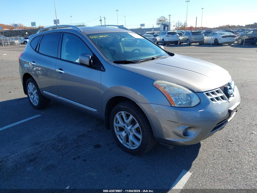 2013 NISSAN ROGUE SV W/SL PKG - JN8AS5MV1DW619537