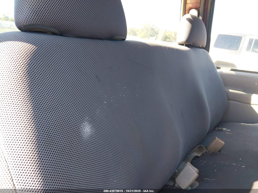 1997 GMC Sierra C1500 VIN: 1GTEC14W8VZ522184 Lot: 43578918