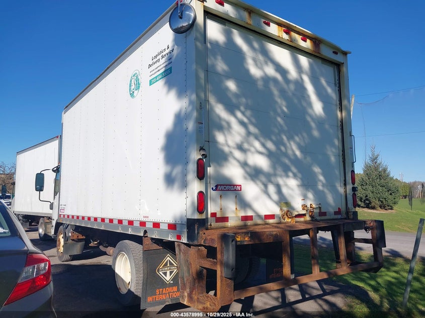 2015 ISUZU NPR HD REG VAN N/A