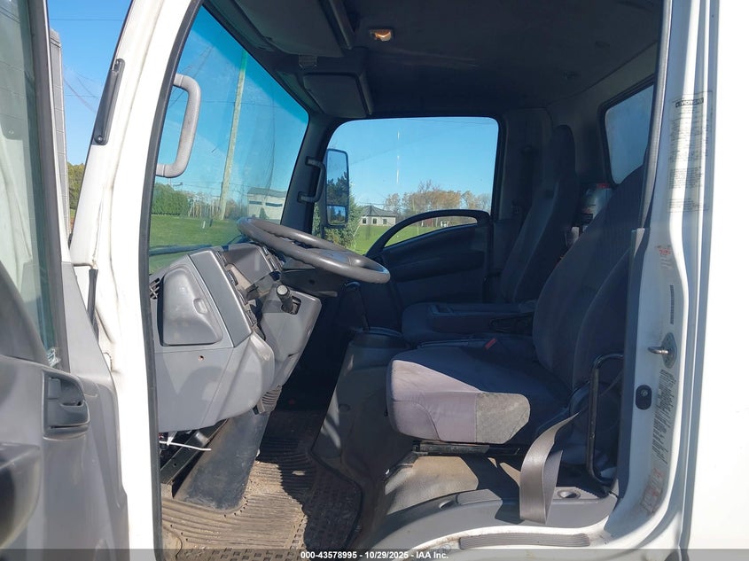 2015 Isuzu Npr Hd Reg VIN: 54DC4W1CXFS805669 Lot: 43578995