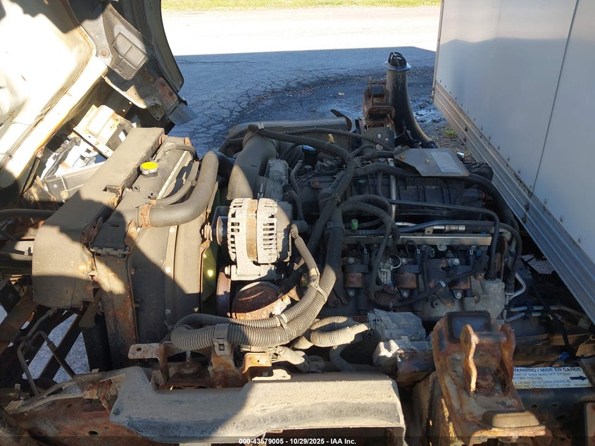 2018 Isuzu Npr Hd VIN: 54DC4W1B8JS811342 Lot: 43579005