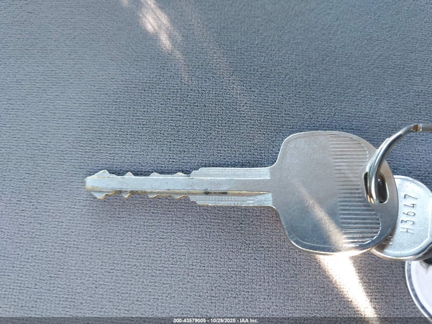 2018 Isuzu Npr Hd VIN: 54DC4W1B8JS811342 Lot: 43579005