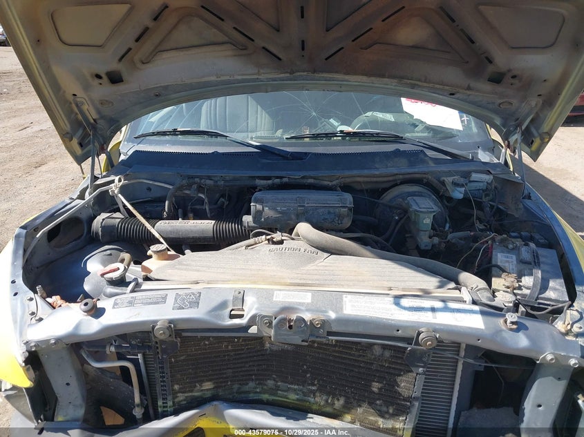 1994 Dodge Ram 2500 VIN: 1B7JC26Z5RS615917 Lot: 43579075