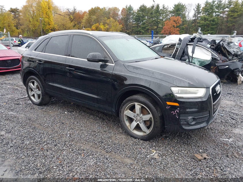 AUDI Q3 2.0T PREMIUM PLUS