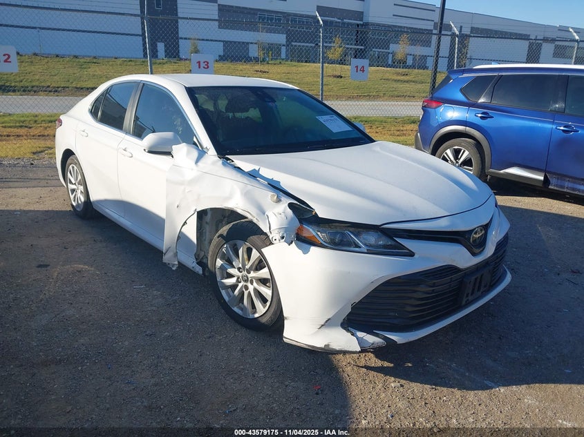 2020 TOYOTA CAMRY LE - 4T1C11AK9LU961740