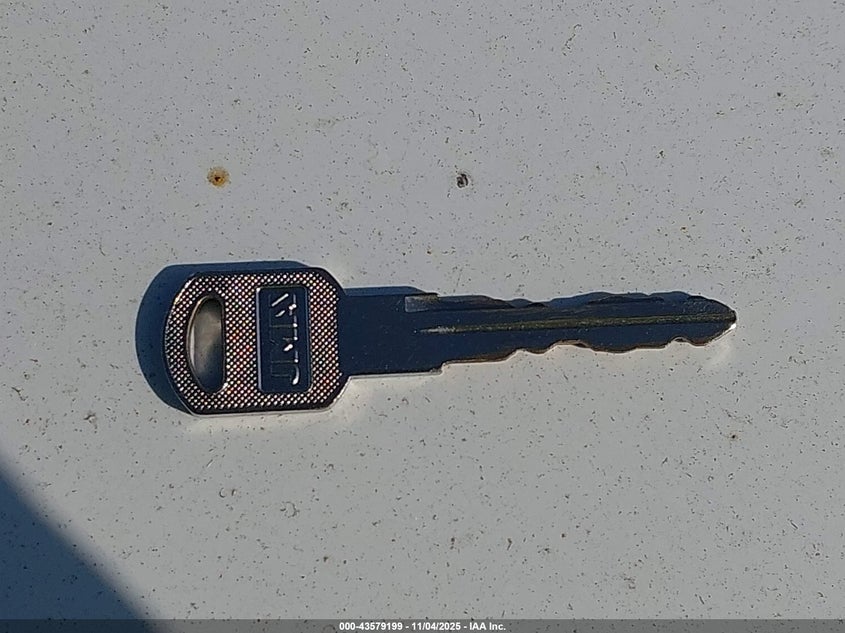 2002 Saturn L-Series L200 VIN: 1G8JU54F02Y526485 Lot: 43579199