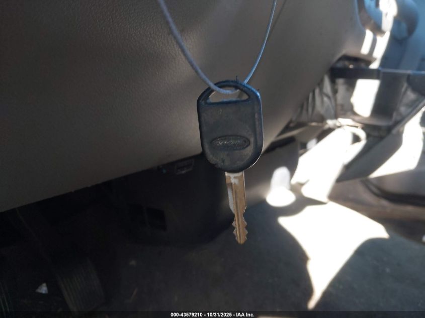 2004 Ford Expedition Xlt VIN: 1FMRU15W64LB08850 Lot: 43579210