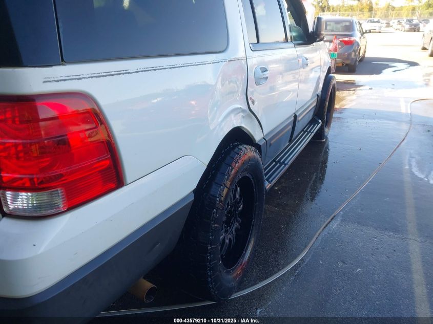 2004 Ford Expedition Xlt VIN: 1FMRU15W64LB08850 Lot: 43579210