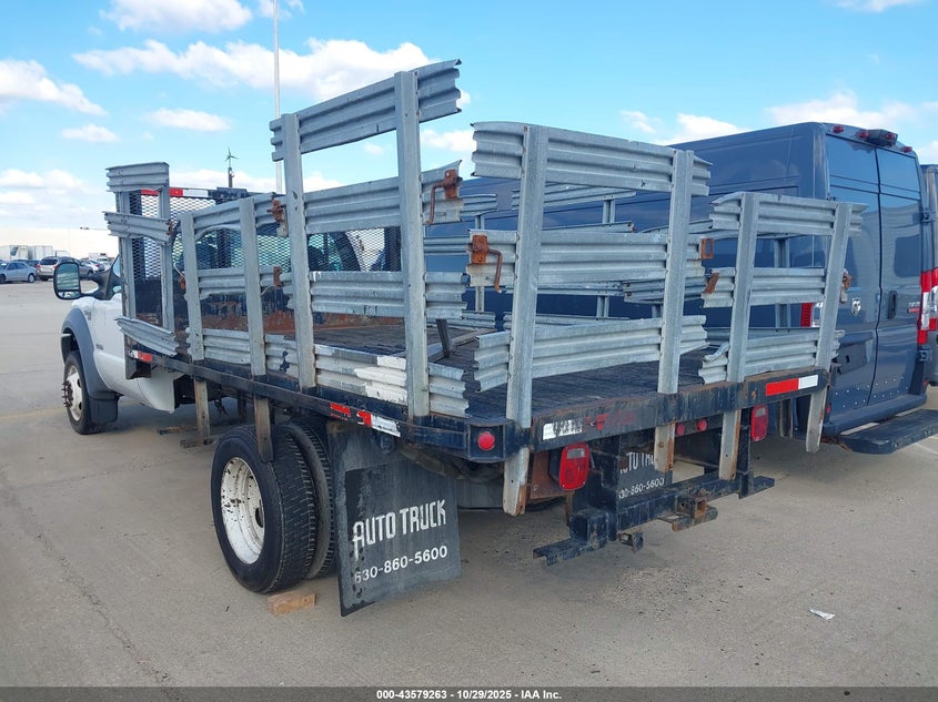 2005 Ford F-450 Xl/Xlt white other diesel 1FDXF46P65EC21102 photo #4