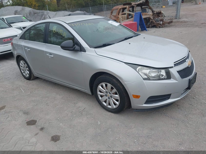 CHEVROLET CRUZE LS