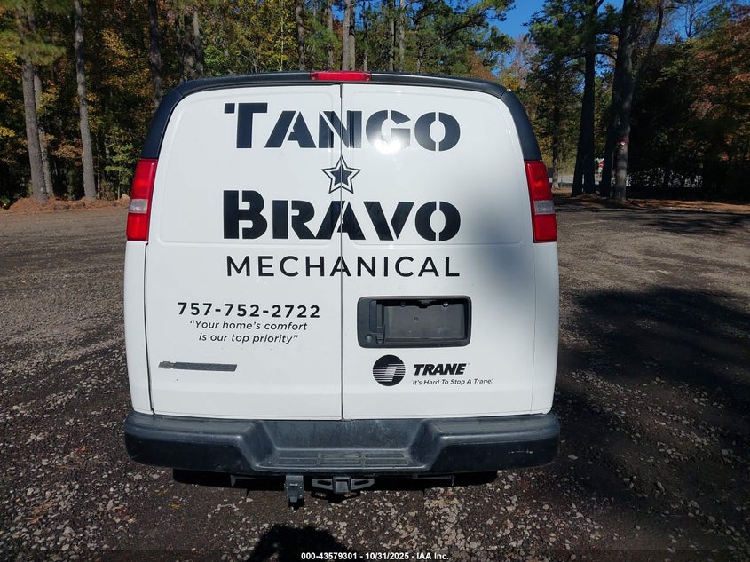 2017 Chevrolet Express 2500 Work Van VIN: 1GCWGAFF8H1342812 Lot: 43579301