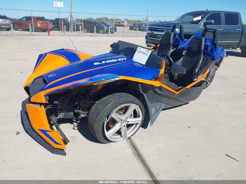2021 Polaris Slingshot R/Le VIN: 57XAARHB4M8147061 Lot: 43579314