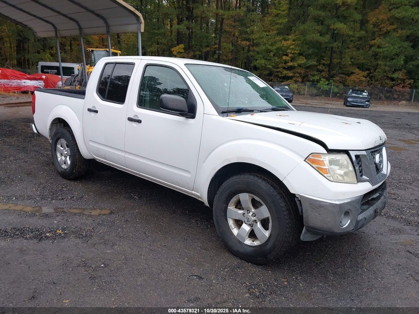 NISSAN FRONTIER SE