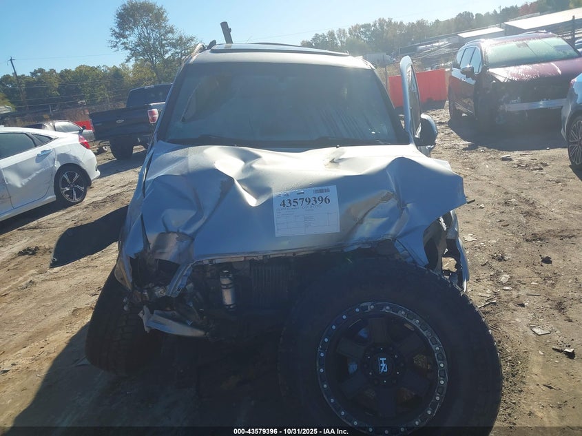 2006 Toyota Sequoia Sr5 V8 VIN: 5TDBT44A96S267931 Lot: 43579396