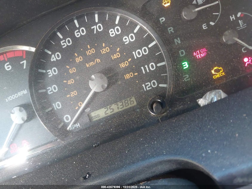 2006 Toyota Sequoia Sr5 V8 VIN: 5TDBT44A96S267931 Lot: 43579396