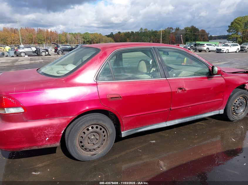 1HGCG16432A031220 2002 HONDA ACCORD photo no. 13