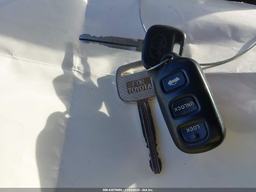 2003 Toyota Camry Le/Xle/Se VIN: 4T1BE32K63U211996 Lot: 43579494