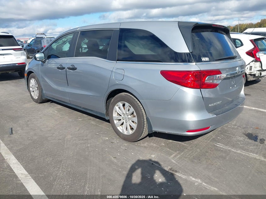 5FNRL6H21KB124483 2019 HONDA ODYSSEY photo no. 3