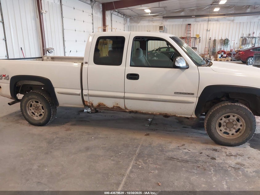 1999 GMC Sierra 2500 Sle VIN: 1GTGK29U8XE508918 Lot: 43579520
