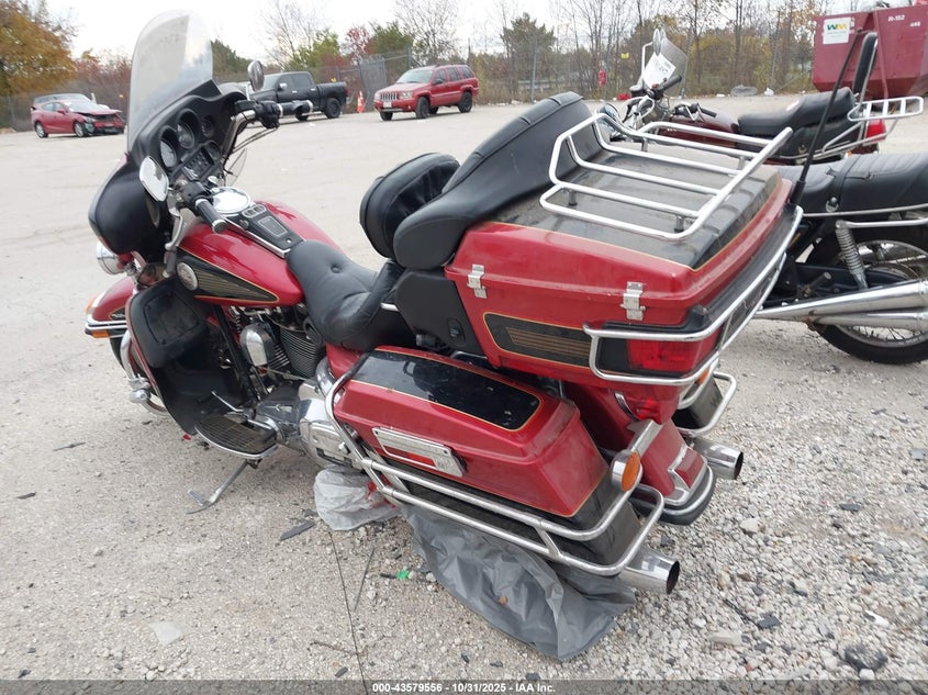 1HD1FCR14WY606684 1998 HARLEY-DAVIDSON ELECTRA GLIDE photo no. 3
